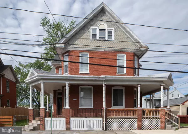 215 N CATHERINE ST, Middletown, PA 17057