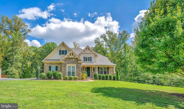 25 SUNSET DR, Stafford, VA 22554