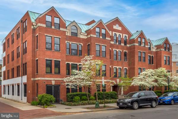 649 C ST SE #103, Washington, DC 20003