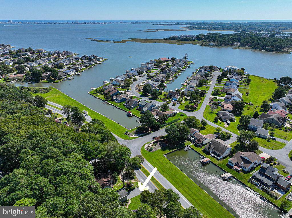 Ocean Pines, MD 21811,688 OCEAN PKWY