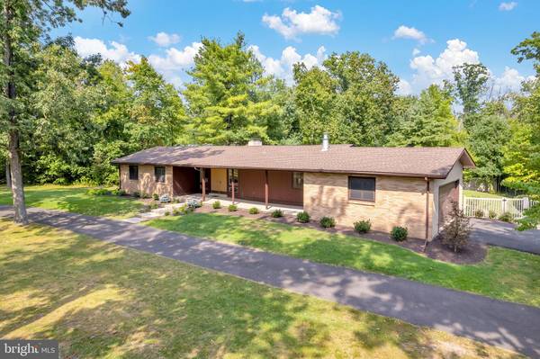 2136 OLD SKIPPACK RD, Harleysville, PA 19438