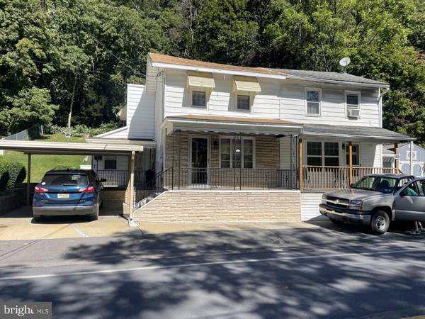 515 MAHANOY AVE W, Girardville, PA 17935