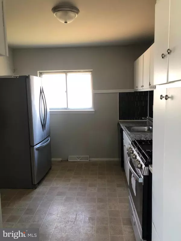 Pemberton, NJ 08068,438 TEMPLE RD