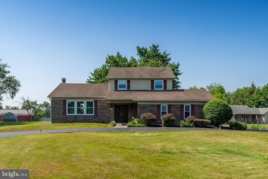 630 LINCOLN RD, Pilesgrove, NJ 08098