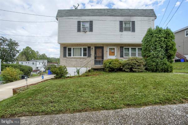 11 HEIDI TER, Camp Hill, PA 17011