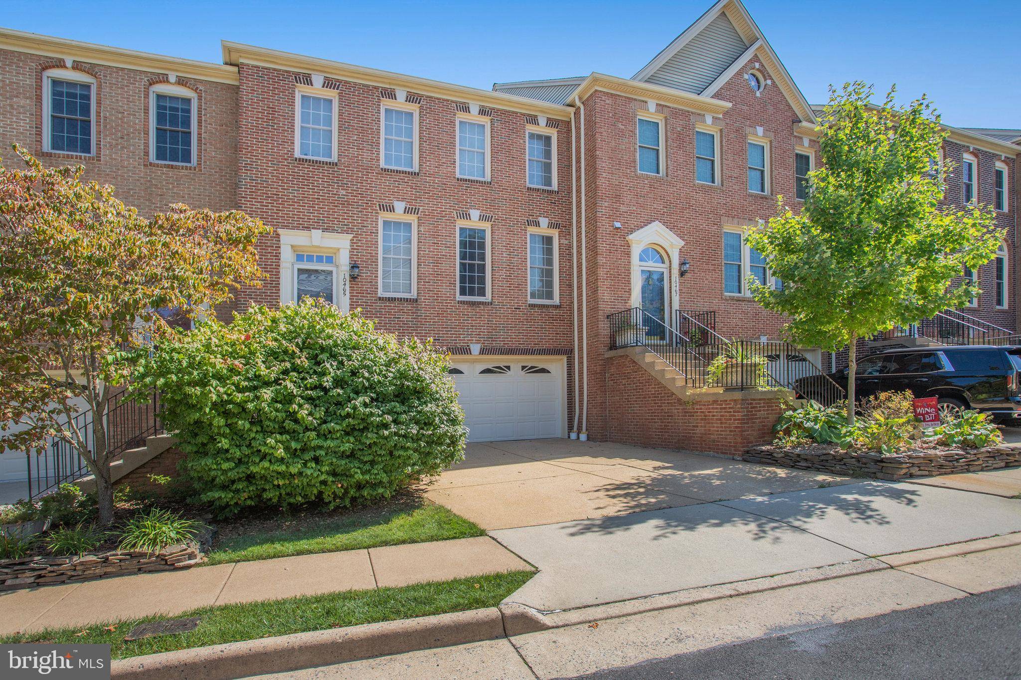 Fairfax, VA 22030,10465 COURTNEY DR