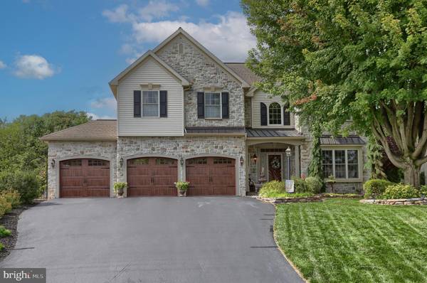 310 RAMBLEWOOD LN, Lebanon, PA 17042