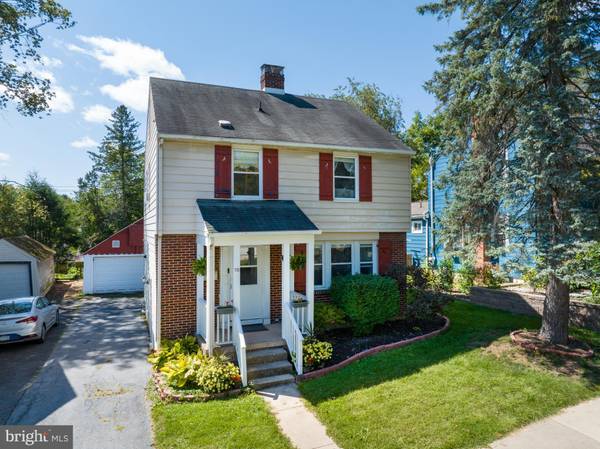 720 S ALLEN ST, State College, PA 16801