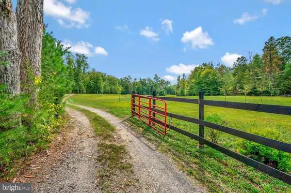 Woodford, VA 22580,5144 GATEWOOD RD