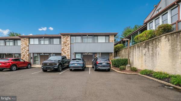 826 BUSTLETON PIKE #101-A & B, Feasterville Trevose, PA 19053