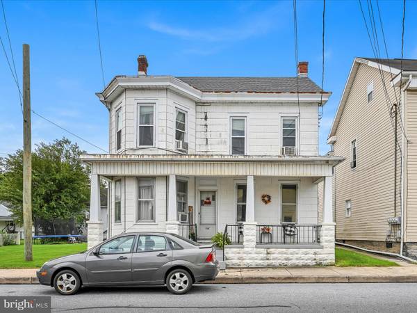 110 E MAIN ST, Richland, PA 17087