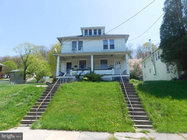 632 E WALNUT ST, Lewistown, PA 17044