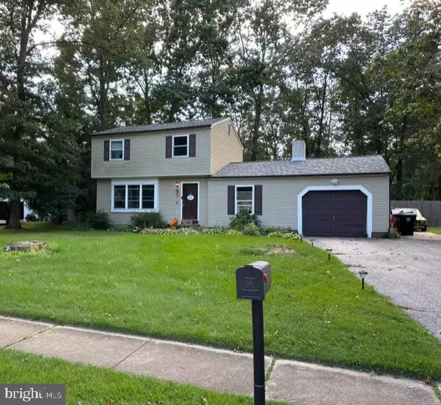 22 ALBERTS AVE, Sicklerville, NJ 08081