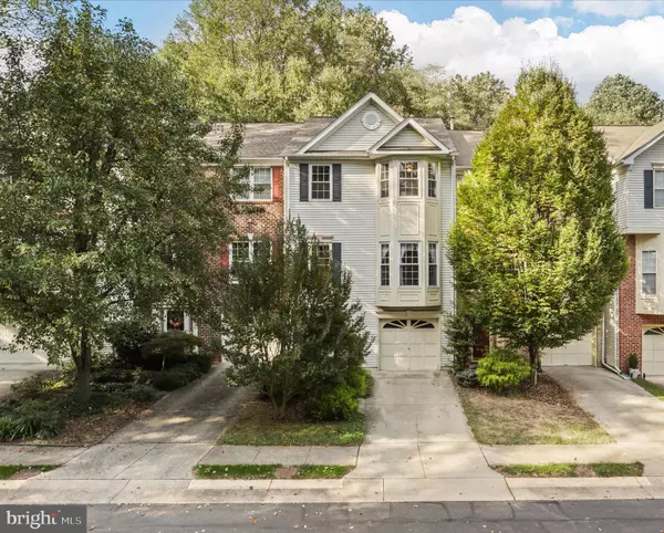 Fairfax, VA 22030,12096 ANTLER CT