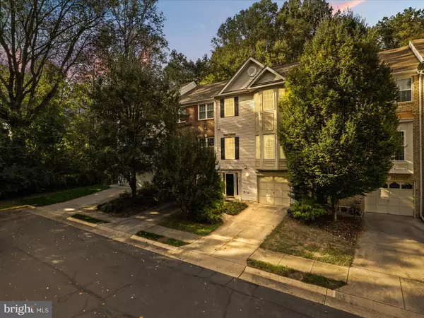 Fairfax, VA 22030,12096 ANTLER CT