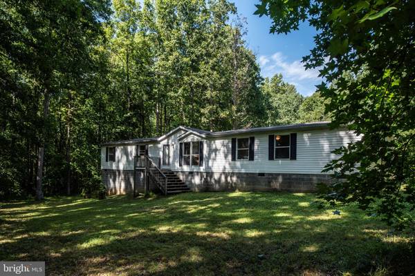 8000 WADE ST, Partlow, VA 22534