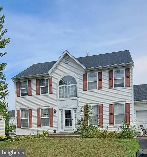 21 CRAWFORD DR, Sicklerville, NJ 08081