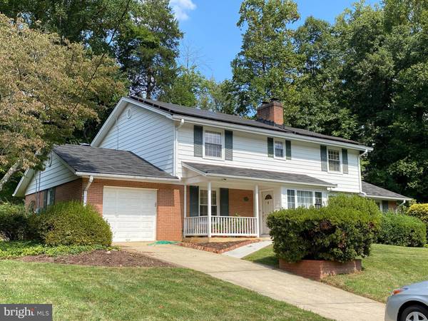 6605 LYBROOK CT, Bethesda, MD 20817