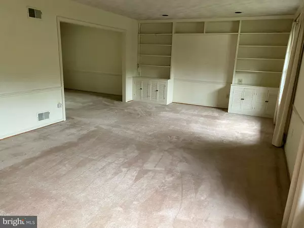 Bethesda, MD 20817,6605 LYBROOK CT