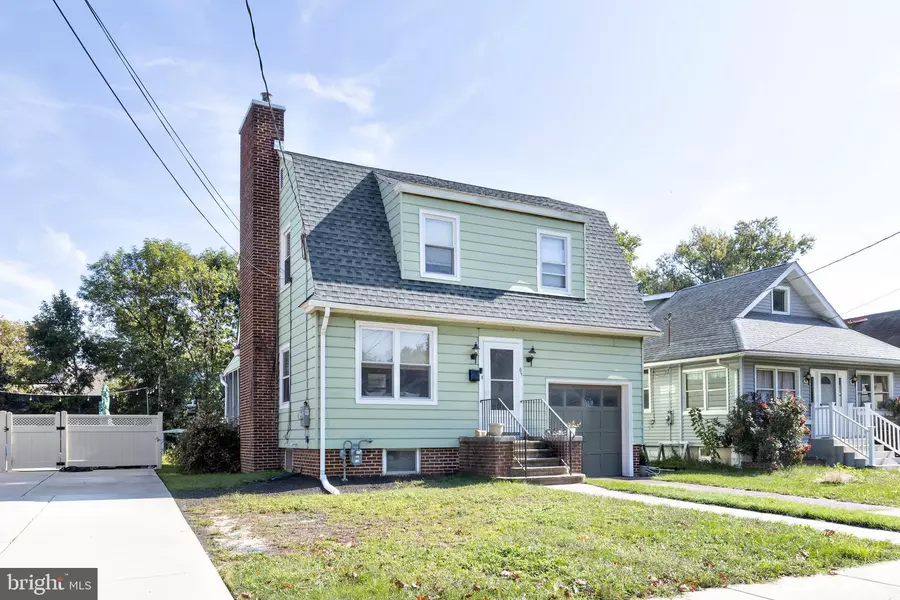 65 HARDING AVE, Oaklyn, NJ 08107