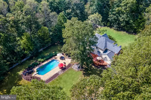 Fairfax Station, VA 22039,10924 HAMPTON RD