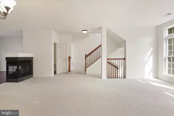 Fairfax, VA 22033,4457-B BEACON GROVE CIR #705B