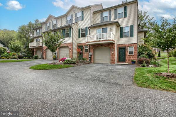 4 RIVER BEND PARK, Lancaster, PA 17602