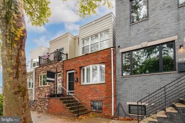 1743 W MOYAMENSING AVE, Philadelphia, PA 19145