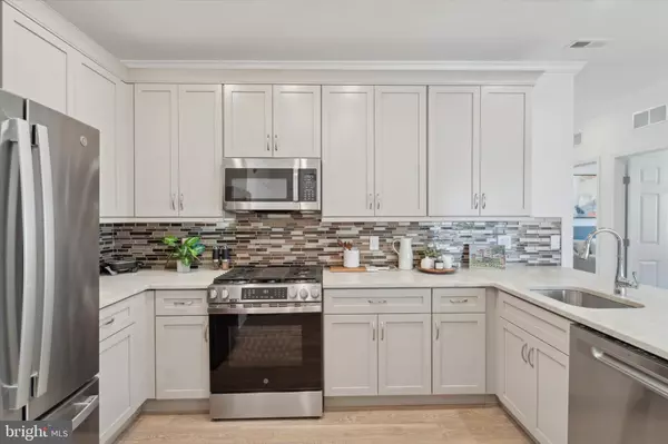 Bristol, PA 19007,16453 RIVER VIEW DR