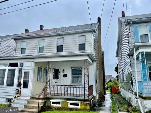 Frackville, PA 17931,28 S 2ND ST