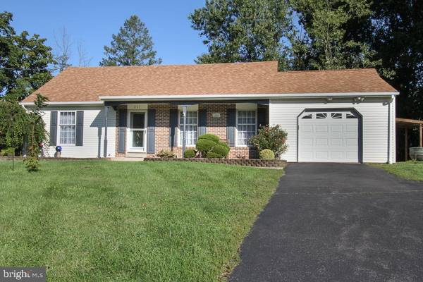 211 JACKSON RD, Gilbertsville, PA 19525