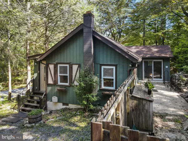 Stroudsburg, PA 18360,1213 SHERWOOD FOREST RD