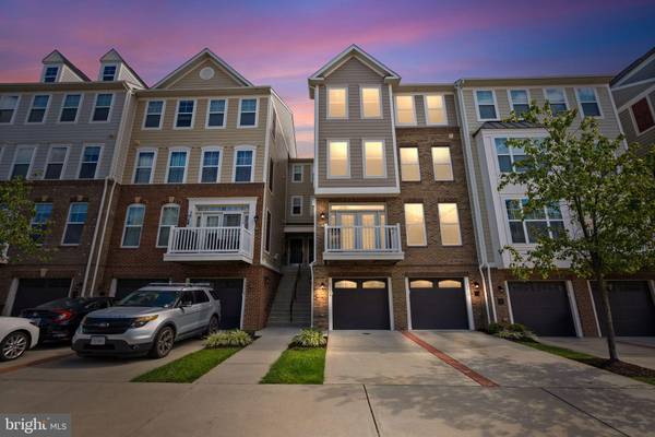 25214 BRIARGATE TER, Chantilly, VA 20152