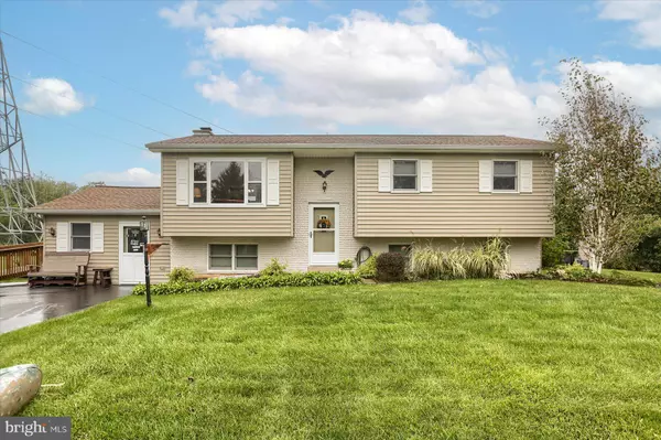 1720 MILLER RD, Dauphin, PA 17018