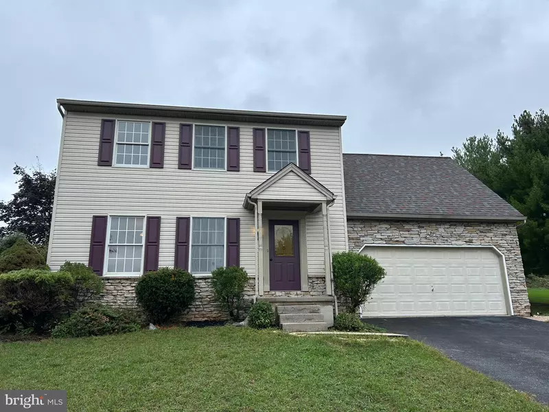 537 HARVEST DR, York, PA 17404