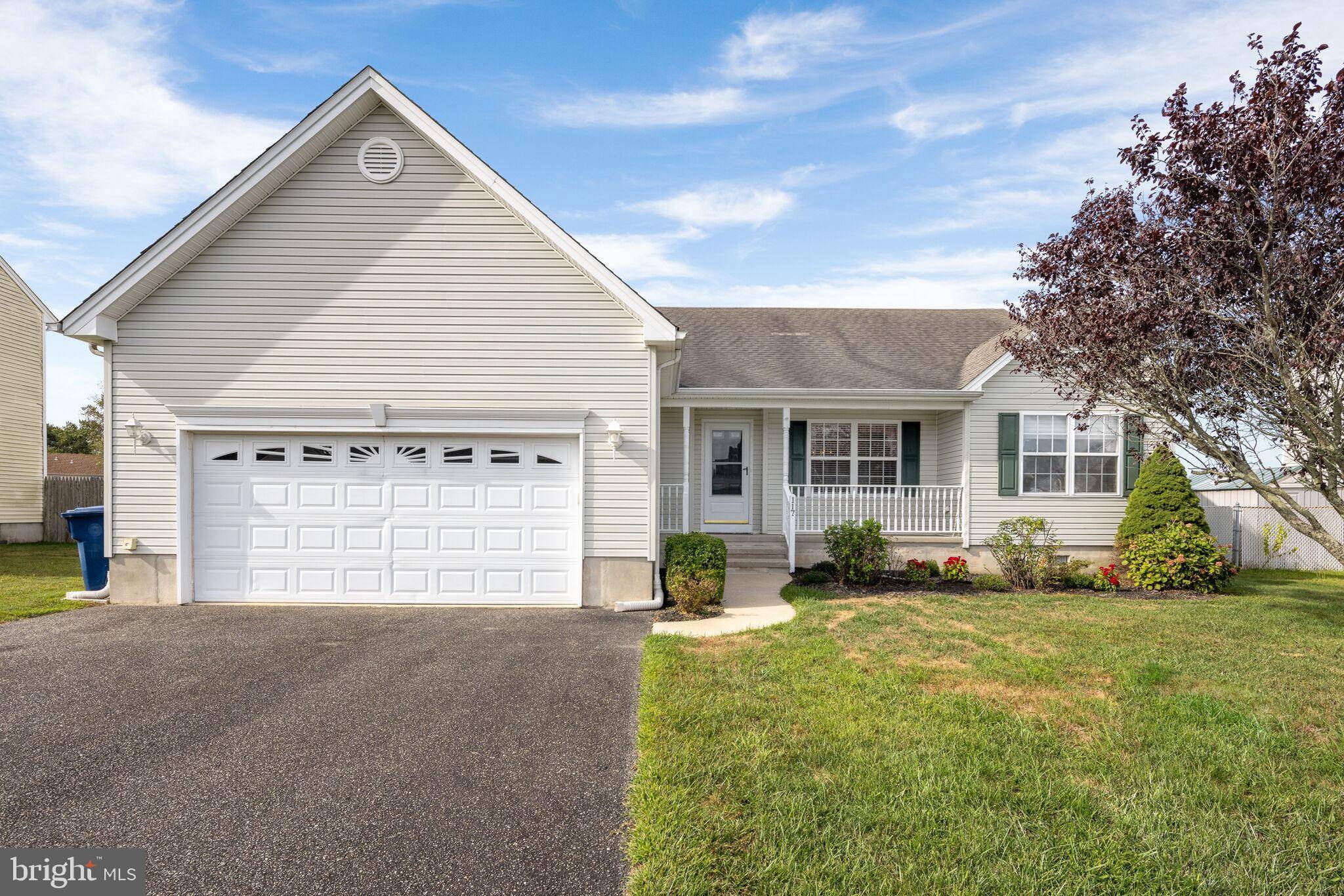 117 LAKE MEDFORD LN, Tuckerton, NJ 08087
