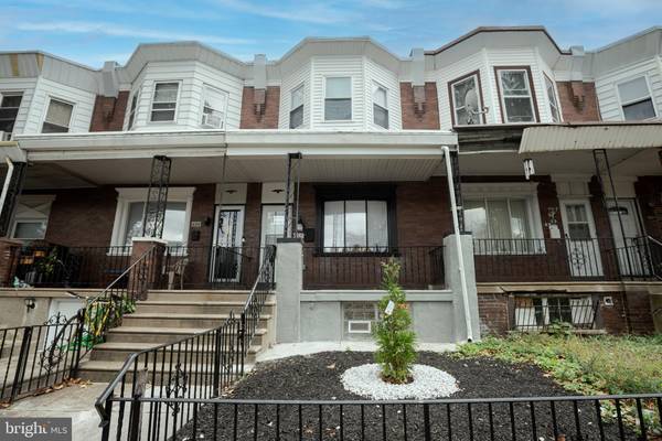 6320 GRAYS AVE, Philadelphia, PA 19142