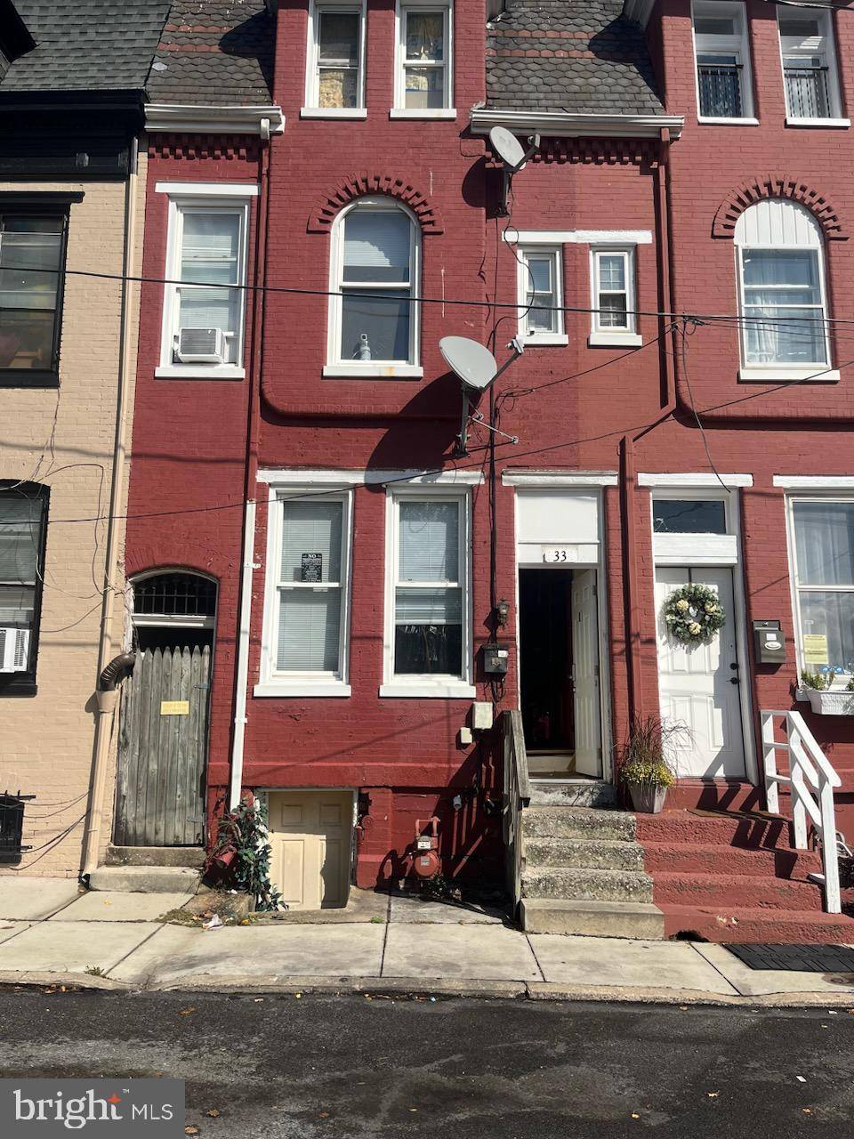 York, PA 17403,33 COLUMBIA AVE