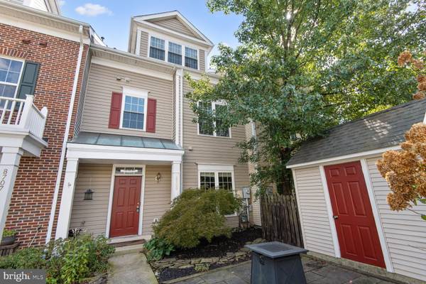 8709 GREEN CLOVER CT, Odenton, MD 21113