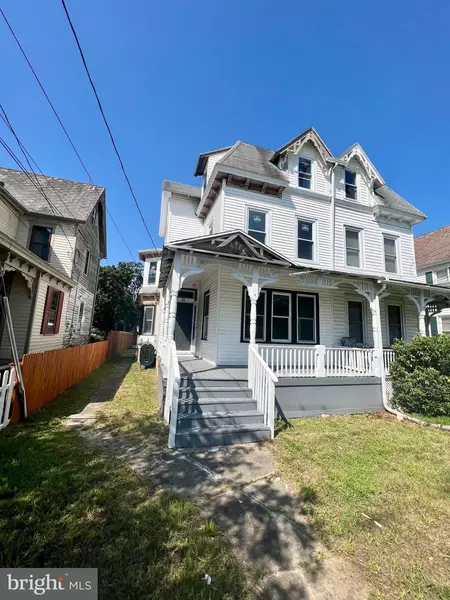 51 MAIN ST, Quinton, NJ 08072