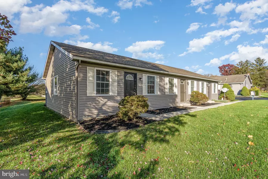 8065 WHITE CHURCH RD, Shippensburg, PA 17257