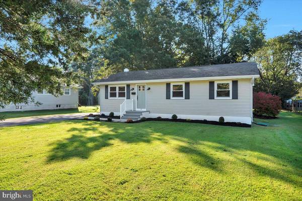 58 WALNUT ST, Clayton, NJ 08312