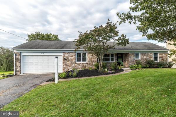 434 E MOYER RD, Pottstown, PA 19464