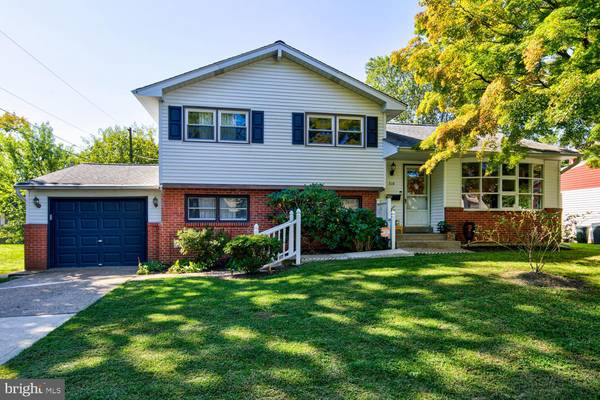 319 ASHBOURNE RD, Claymont, DE 19703