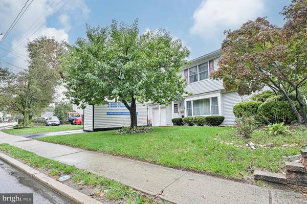 24 BROAD ST, Matawan, NJ 07747