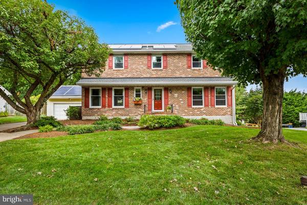 808 CHESTNUT GLEN GARTH, Towson, MD 21204