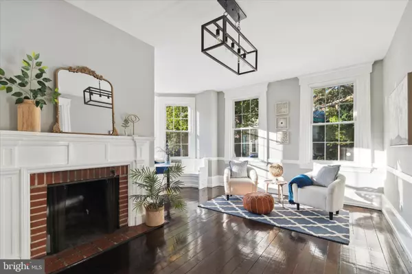 Burlington, NJ 08016,202 E UNION ST