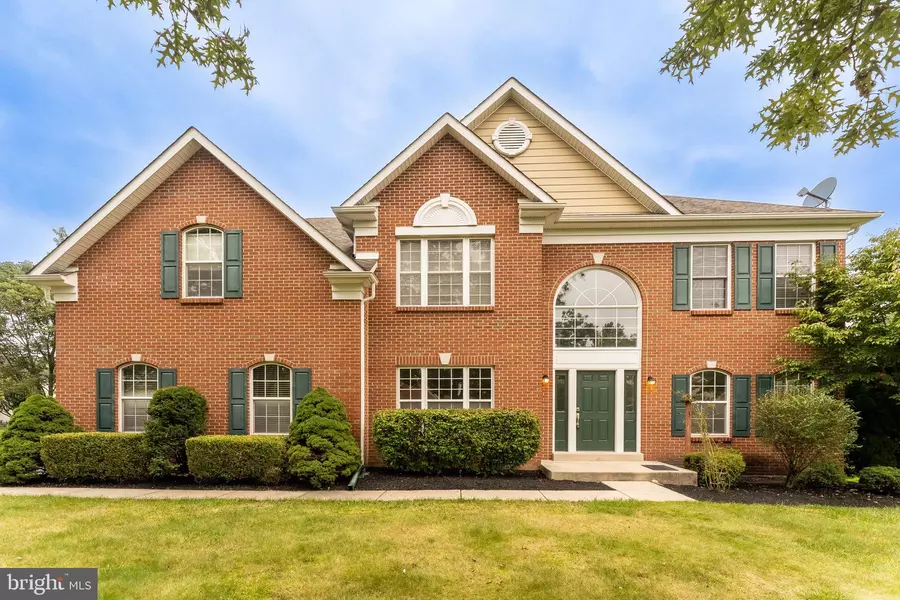 3858 CHARTER CLUB DR, Doylestown, PA 18902