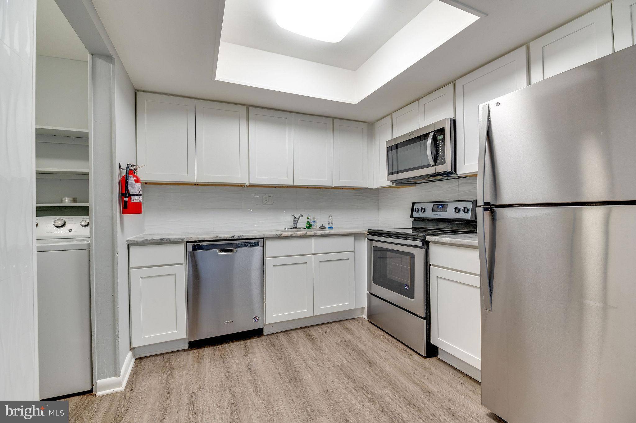 Willingboro, NJ 08046,14 RADNOR CT