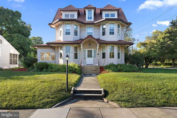 101 W RIDLEY AVE, Ridley Park, PA 19078